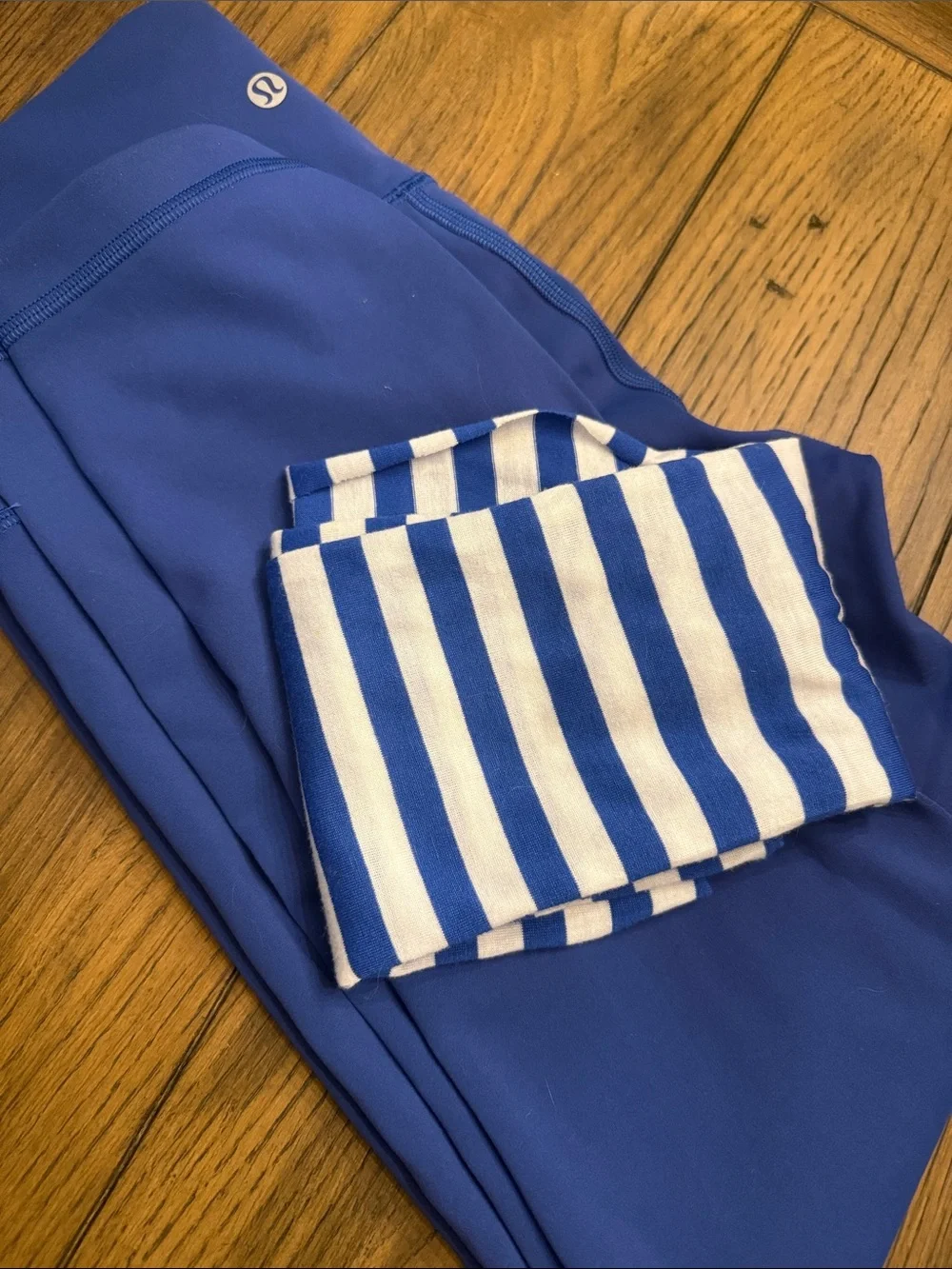 lululemon athletica color bluish